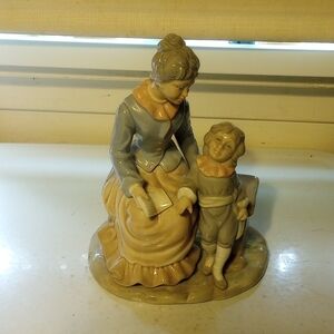 Tengra Spain Porcelain Figurine, Mother or Grandmother & Child Reading on Bench